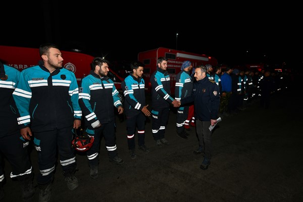 Ankara İtfaiyesi deprem bölgesinden döndü