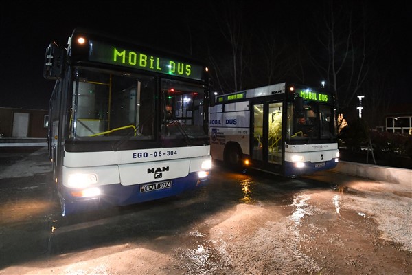 ABB, Kahramanmaraş’a duş alanları, mobil çamaşırhane ve berber gönderiyor