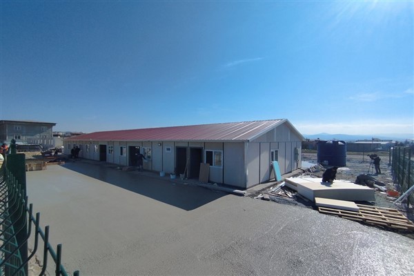 Gaziantep Nurdağı’ndaki aşevi inşasında sona gelindi