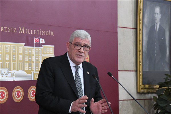 Dervişoğlu: "Üslubunu gözden geçirmesini tavsiye ediyorum"