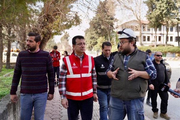 İmamoğlu: "23 yılda yapılanı devam ettirirsek, 100 yılda bitiremiyoruz İstanbul'un yenilenmesini"