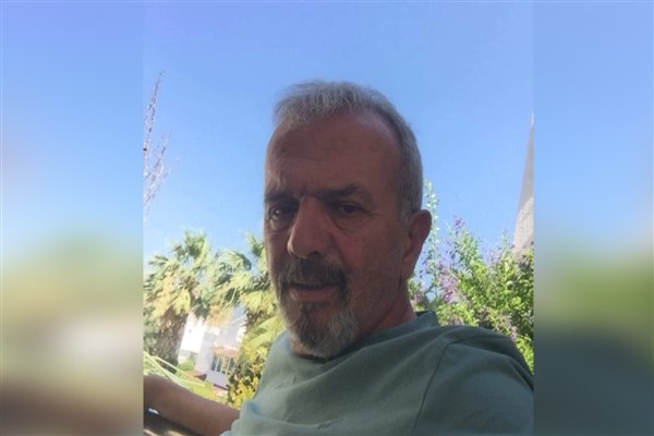 Rize'de sahipsiz köpeklerin saldırısına uğrayan kişi hayatını kaybetti