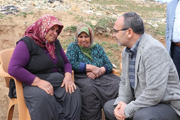 HÜDA PAR Genel Başkan Yardımcısı Kaya: "Yaraları sarmaya çalışıyoruz"