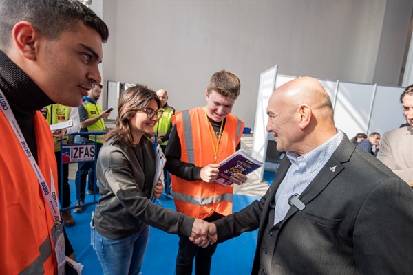 Başkan Soyer: "İzmirlileri bu dayanışmanın parçası olmaya davet ediyorum"