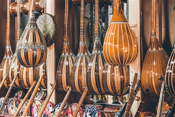 "Somut olmayan kültürel miraslara 'tapmak' yerine onları iyice değerlendirelim"