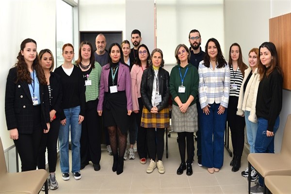 Mersin Üniversitesi’nde depremzedelere psikolojik destek veriliyor