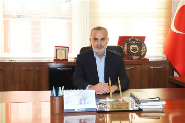 Başkan Çatan: "Depremzede esnaf  destek bekliyor"