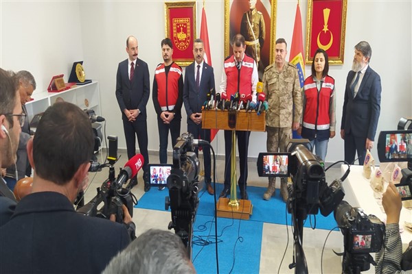 Şanlıurfa'da silah ve uyuşturucu operasyonu