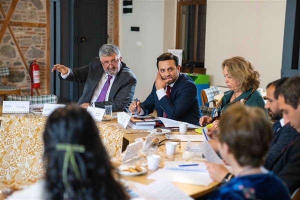 Sokak emekçileri Sokak İktisadı Çalıştayı’nda buluştu