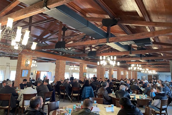 Adıyamanlılar Vakfı, depremde hayatını kaybedenler için mevlit okuttu