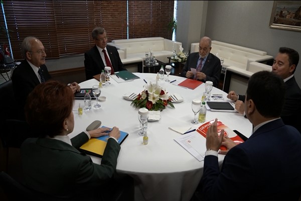 Millet İttifakı'nın cumhurbaşkanı adayı Kılıçdaroğlu oldu