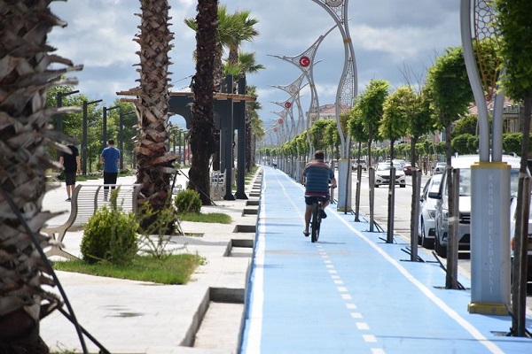 Yayalar, bisiklet  ve skuter kullanıcıları için mikromobilite koridorları artırılacak