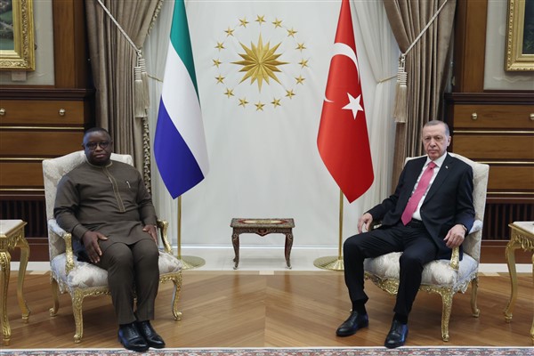 Cumhurbaşkanı Erdoğan, Sierra Leone Cumhurbaşkanı Bio ile bir araya geldi