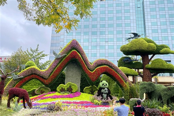 Çin hükümetinin çalışma raporu barışçıl kalkınma kararlılığını yansıttı