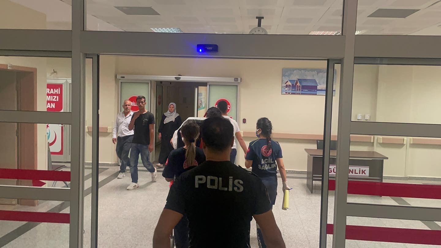 Adıyaman'da Kavgayı Ayırmaya Giden Polis Ekipleri Saldırıya Uğradı