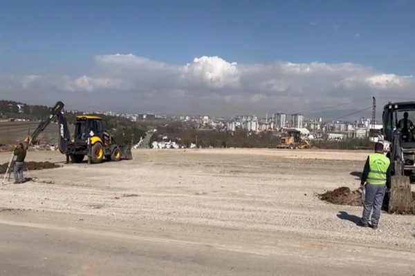 Kayseri'den Elbistan'a 100 konteynerlik modern kent