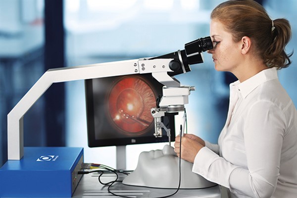 TOD'dan depremden etkilenen hastanelerin göz doktorlarına eğitim desteği