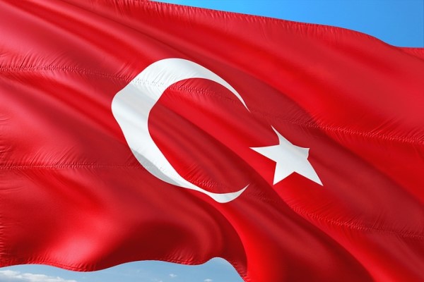 Siyasilerden İstiklal Marşı'nın kabulünün 102. yıl dönümü mesajı