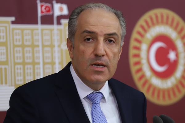 Yeneroğlu: "BM'nin saptadığı insan hakları ihlallerinin telafisi için hangi tedbirler alındı?"