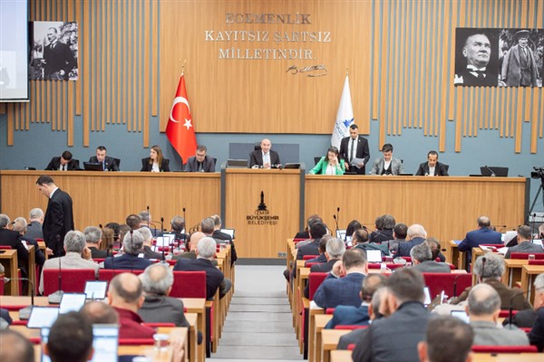 İzmir’in gündemi, depreme dirençlilik