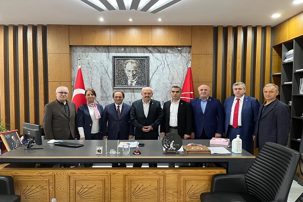 CHP'li Keleş, çiftçilerin sorunlarını dinledi