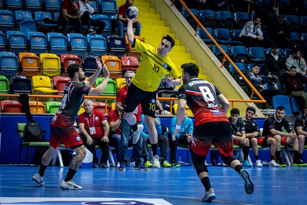 Hentbol Erkekler Türkiye Kupası'nda ikinci yarı finalist Beykoz Belediyesi