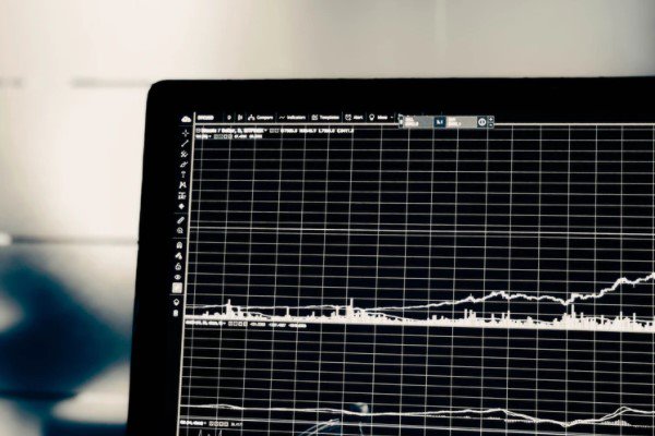 Yabancılar 53,5 milyon dolarlık hisse sattı