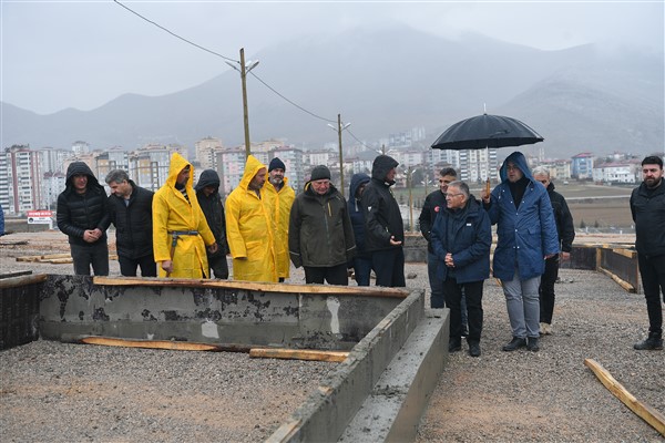 Başkan Büyükkılıç, Kahramanmaraş'ı ziyaret etti