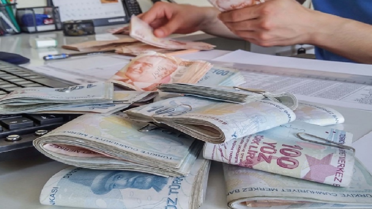 Az Önce Duyuru Geldi! Emekliye 40.000 TL Ödeme Hesaplara Geçti