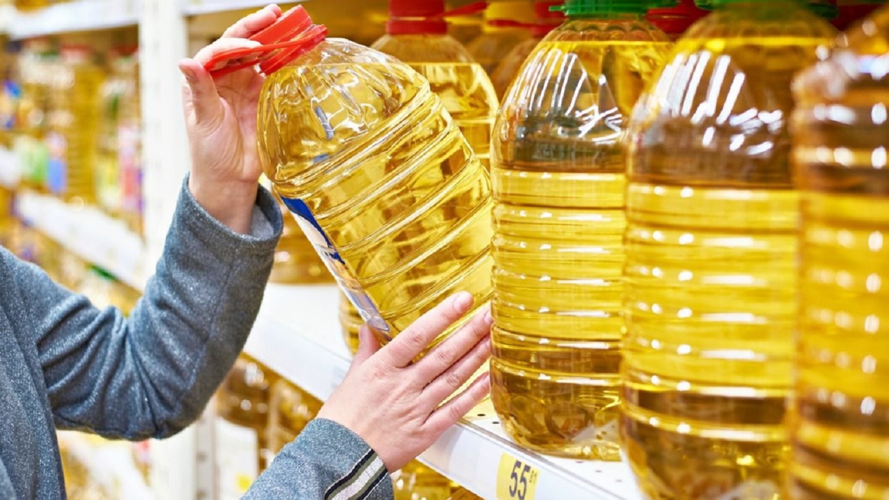 5 litre, 4 litre, 2 litre Ayçiçek yağında DEV İNDİRİM! O marketten fiyatları düşürdü...