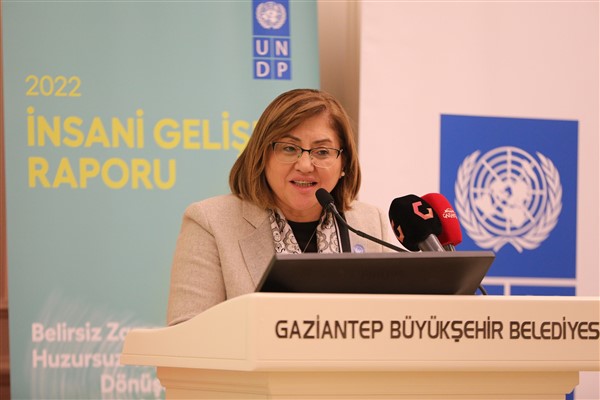 “2022 İnsani Gelişme Raporu’nun Gaziantep Tanıtım Toplantısı” düzenlendi