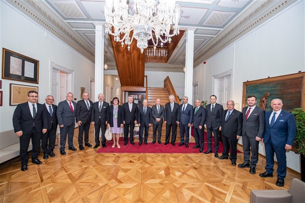 Başkan Soyer, EBSO yönetimini konuk etti