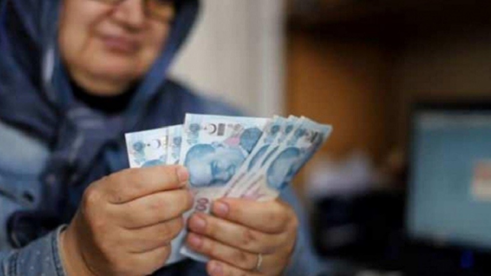 Emekliye Ocak Ayında En Az 10.000 TL Maaş Verilecek! Emekli Maaş Zammı Detayları Netleşti Mi?