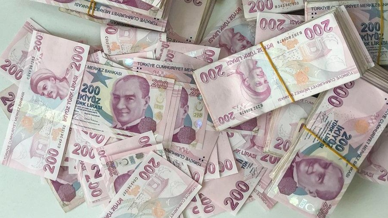 HalkBank 19:01'de DUYURDU: İBAN üzerinde 70.000 TL Yattı: 70.000 TL Paranızı hemen ÇEKİN!