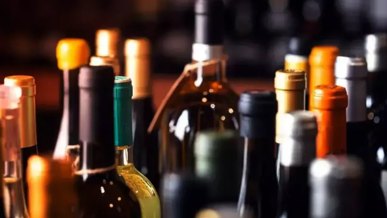 Rakı kullananları yasa boğacak! Bir zam daha geldi işte yeni fiyat listesi