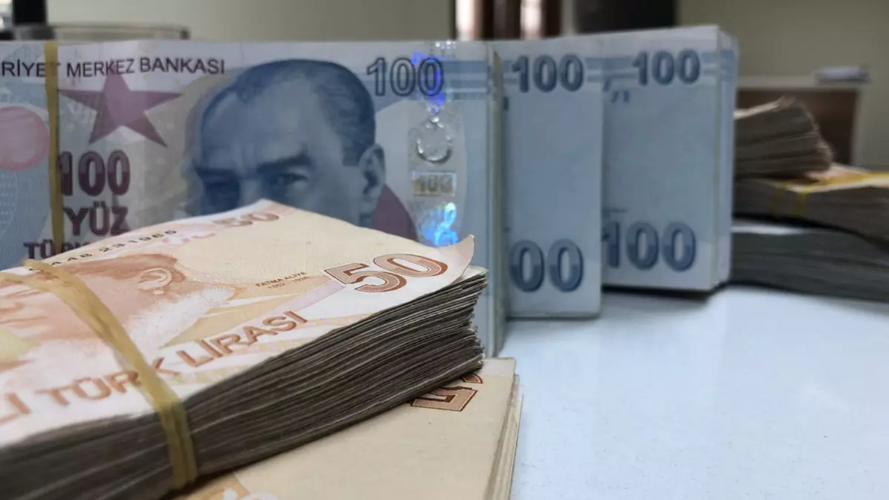 100 bin TL ihtiyaç kredisi veren banka hangisi? İhtiyaç kredisi faizi ne kadar?