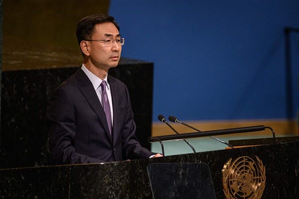 Çin'den çağrı: "Her bir mülteci koruma altına alınmalı"