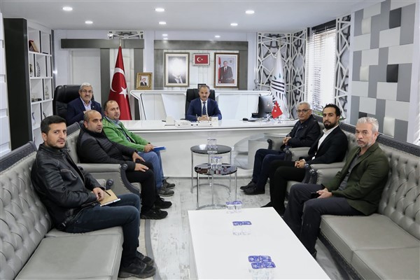 Deprem uzmanları Adıyaman'da gözlem istasyonu için yer baktı