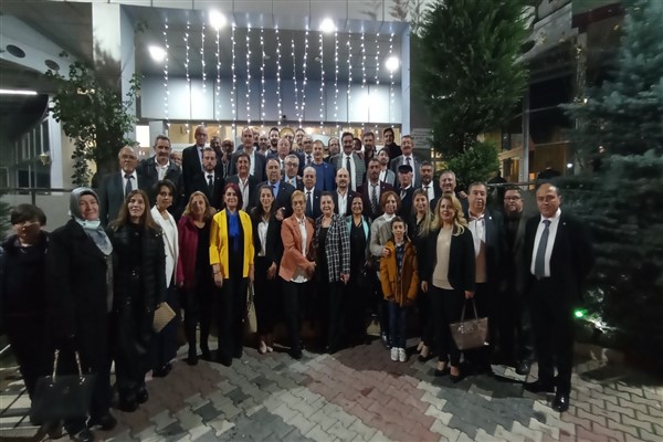 İYİ Parti, birlik beraberlik toplantısı yaptı