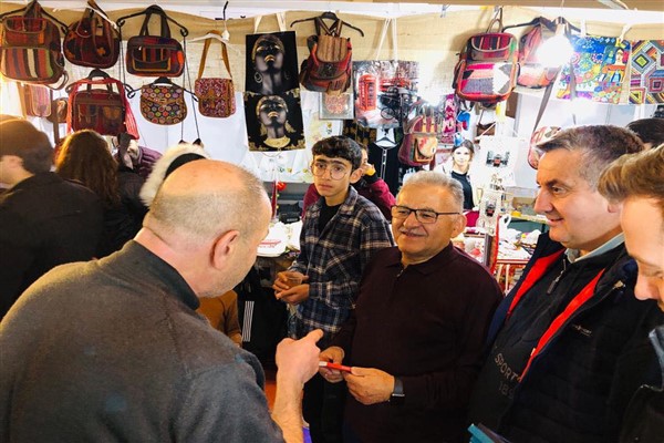 Başkan Büyükkılıç’tan “Yöresel Ürünler Fuarı” ziyareti