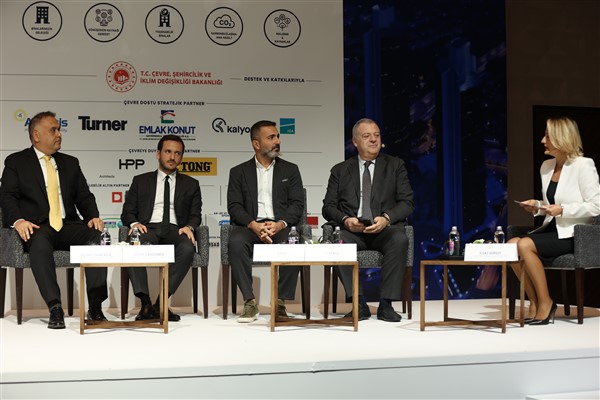 Yeşil Binalar ve Şehirler Zirvesi’nde, sürdürülebilirlik ele alındı