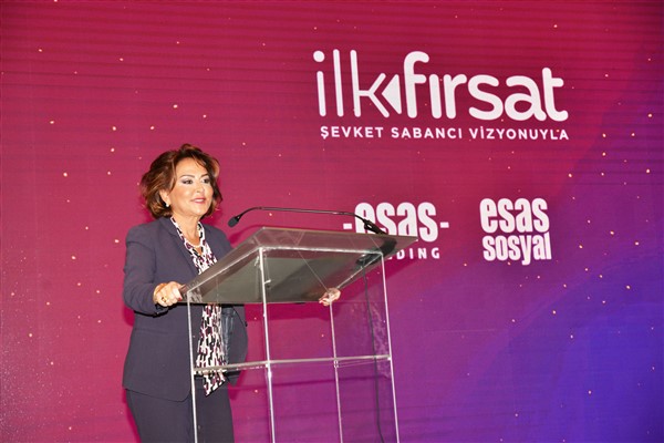 Şevket Sabancı vizyonuyla İlk Fırsat Programı’nın 6. dönem mezuniyet buluşması gerçekleşti