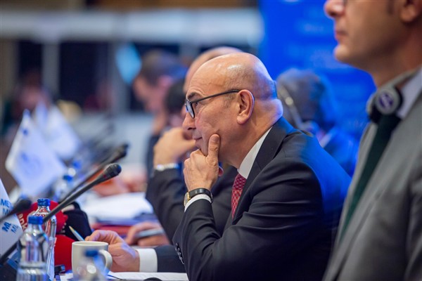 Başkan Soyer: “İklim krizi ile mücadelede güç yerelde”