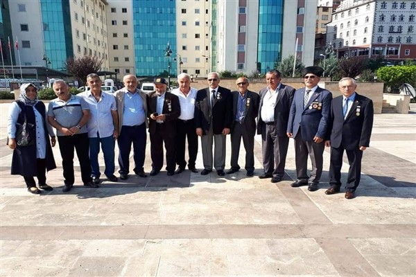 Kıbrıs gazisi son yolculuğuna uğurlandı