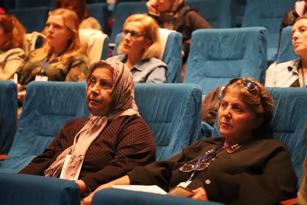 Kartal'dan kadınlara Dijital Girişimcilik Semineri