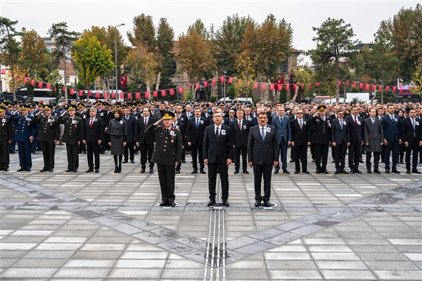 Malatya, Mustafa Kemal Atatürk'ü andı