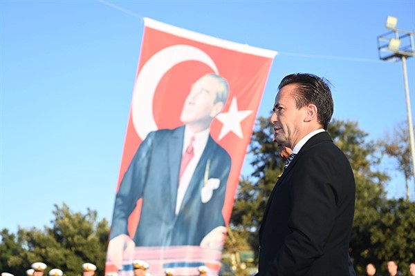 Türkiye Cumhuriyeti'nin kurucusu Mustafa Kemal Atatürk, Tuzla’da anıldı