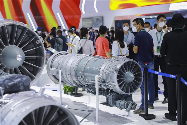 Airshow China'da yaklaşık 40 milyar dolarlık anlaşmalara imza atıldı