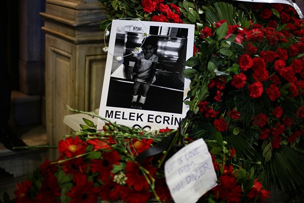 "Terör saldırılarının arkasında neden her zaman ABD var?"