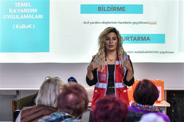 ABB'den 65 yaş üstü vatandaşlara ilk yardım semineri